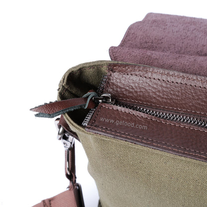 حقيبة كتف جلد وقماش