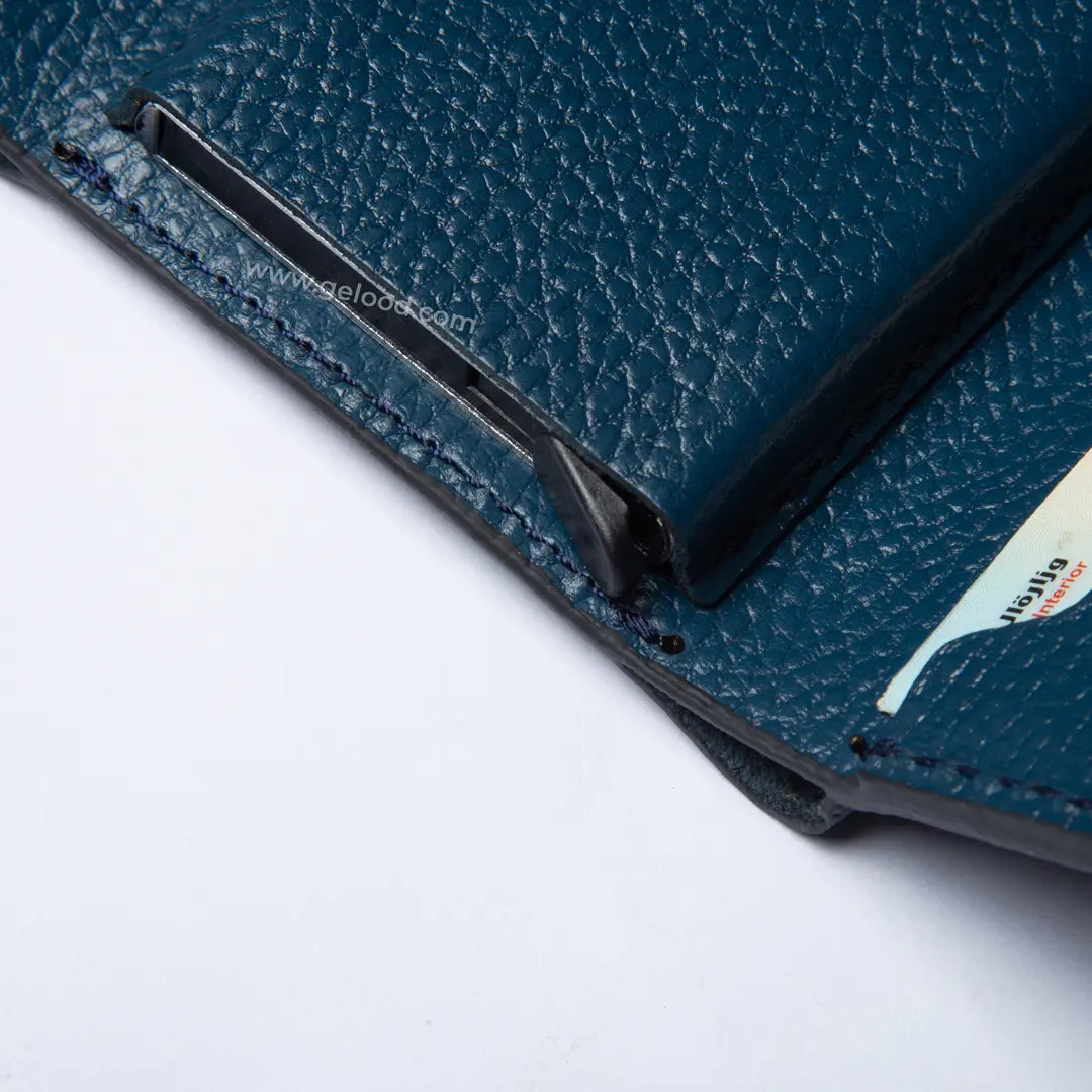 محفظة جلد طبيعي كلاسيك (كود 8)